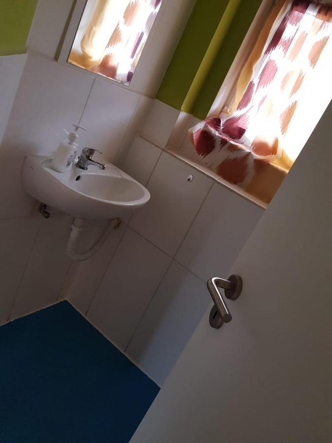 Lmi Haus & Urlaub Monteurwohnungen 2 Münsingen 外观 照片